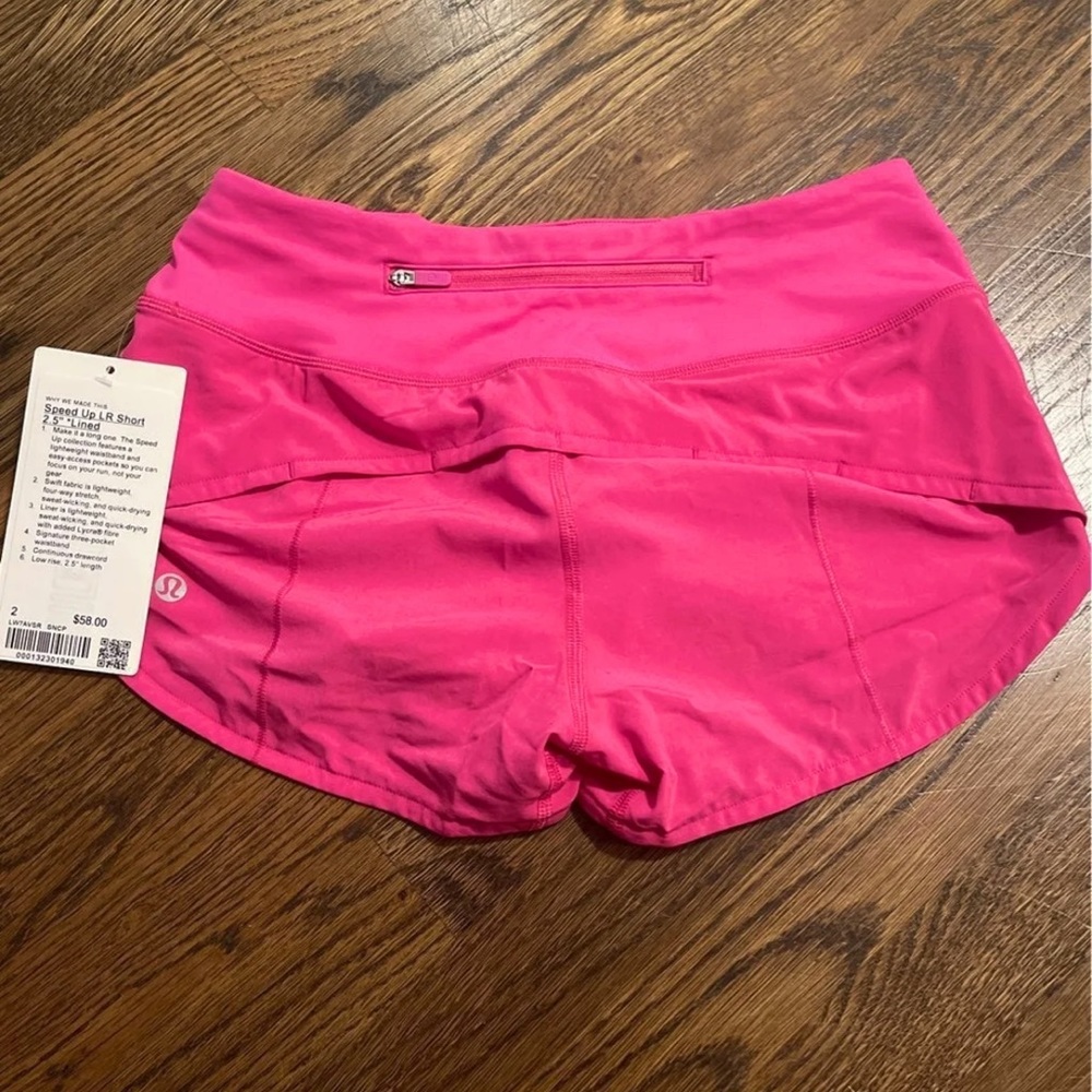 NWT Lululemon Speed Up Short 2.5 in Sonic Pink